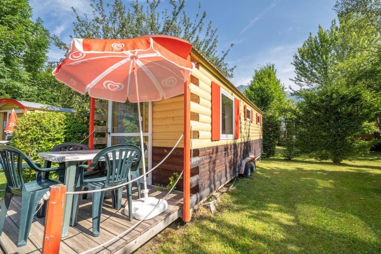 Camping Le Colporteur 호텔 Le Bourg-dʼOisans 외부 사진